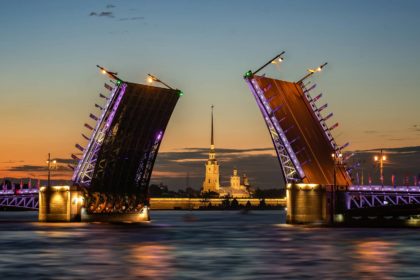 Санкт-Петербург: Мосты и набережные